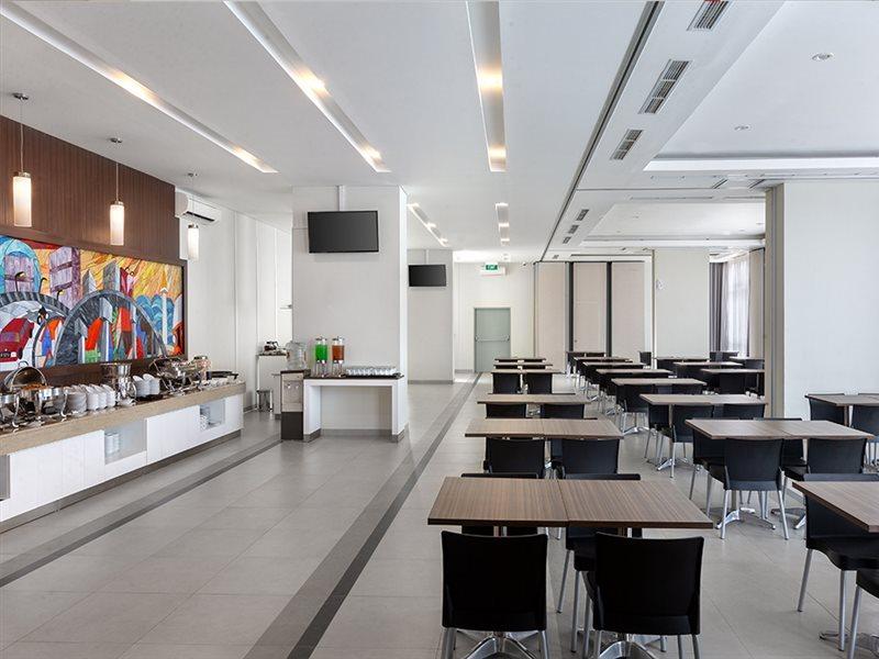 Amaris Hotel Slipi Джакарта Екстер'єр фото